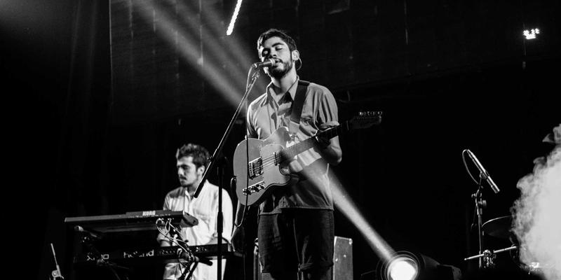 0954U49综合信息解读:社区信息整合与服务生态构建