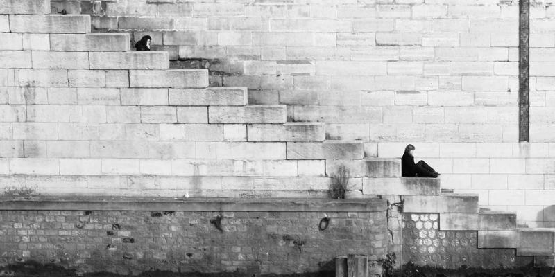 0954U52：解码数字时代社区生活新范式——信息、服务与本地连接的深度融合